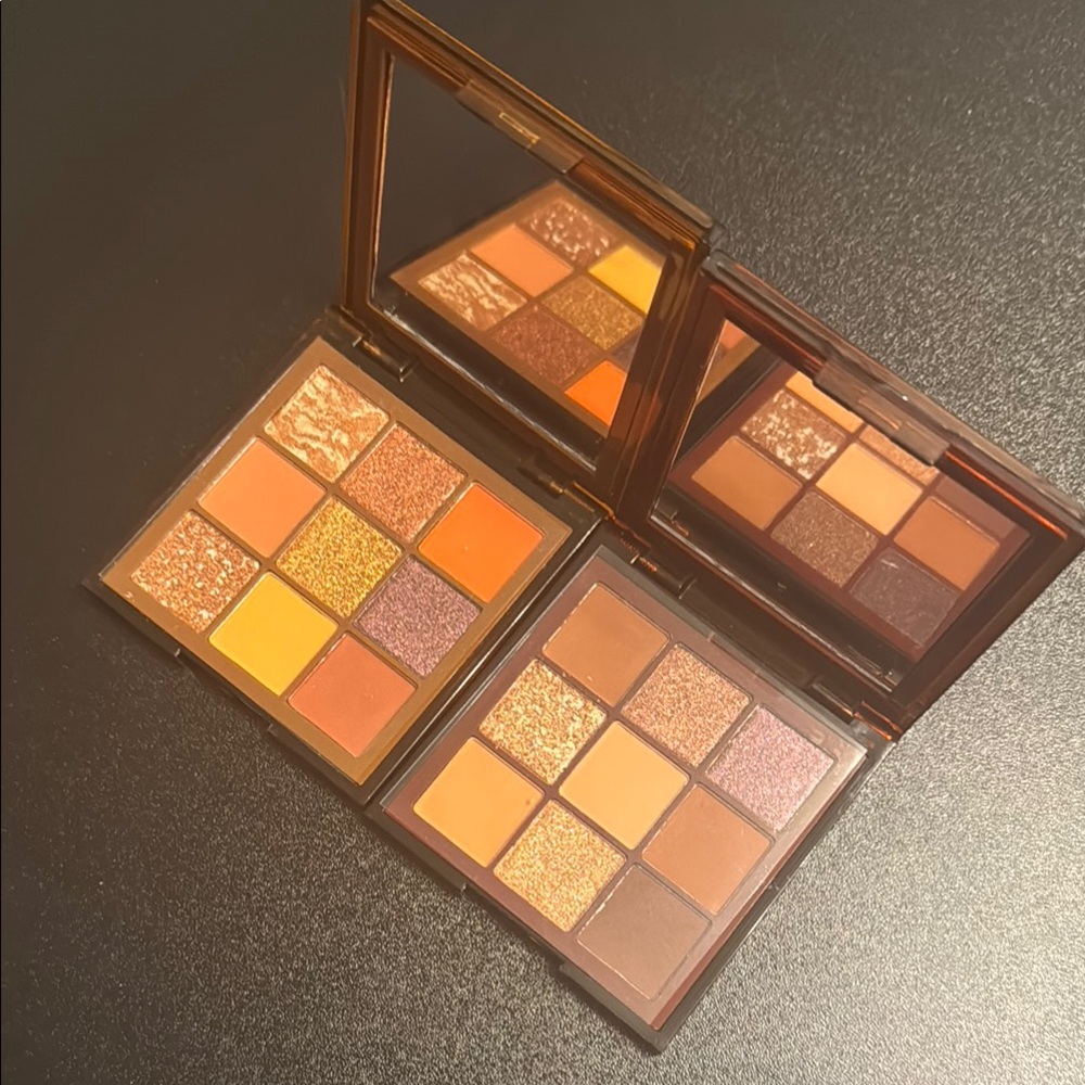 BEAUTY Orange and Gold Eyeshadow Palette with Matte and Metallic Finishes